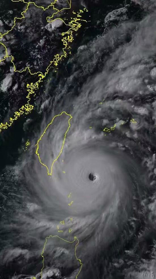 国家海洋预报台发海浪橙色警报 闽浙沿海有5米巨浪